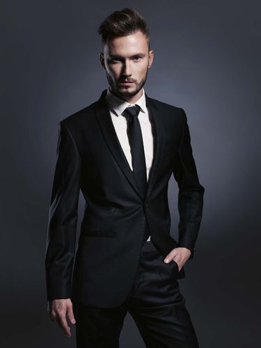 曹贵荣 项目运营总监